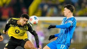 德甲前瞻：残阵法兰克福死磕多特，攻防两极对决定欧冠资格格局